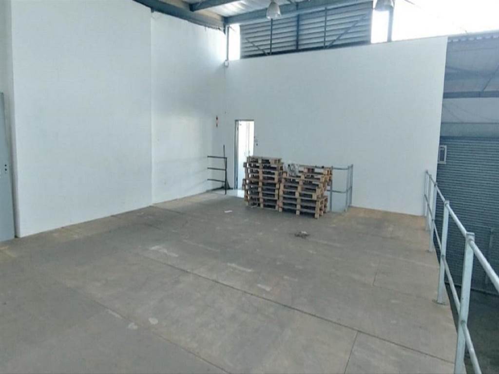 226  m² Commercial space in Pinetown Central photo number 5