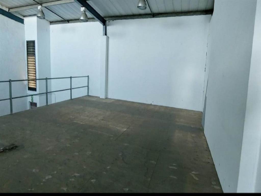 226  m² Commercial space in Pinetown Central photo number 8