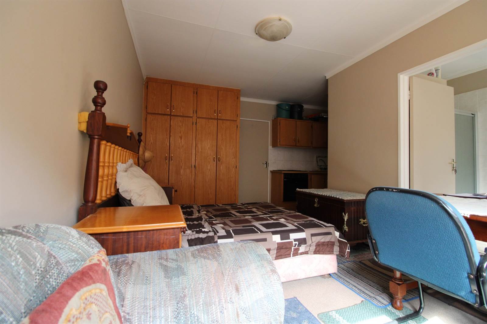 1 Bed Apartment in Dan Pienaar photo number 7