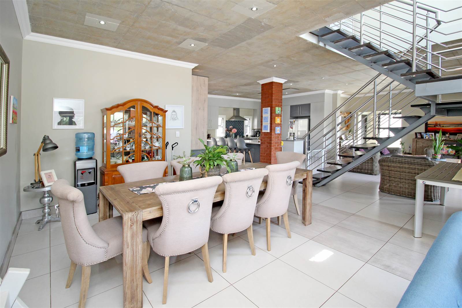 6 Bed House in Rietvlei Heights Country Estate photo number 22