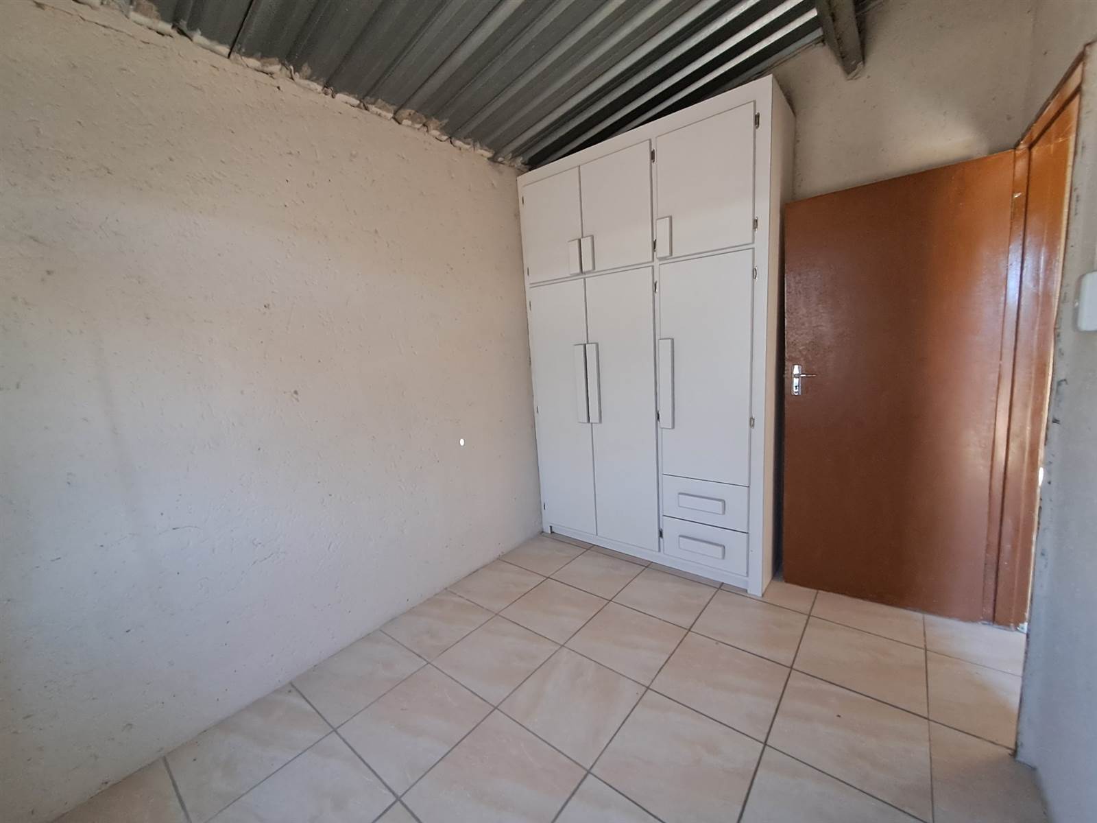 2 Bed House in Seshego photo number 5
