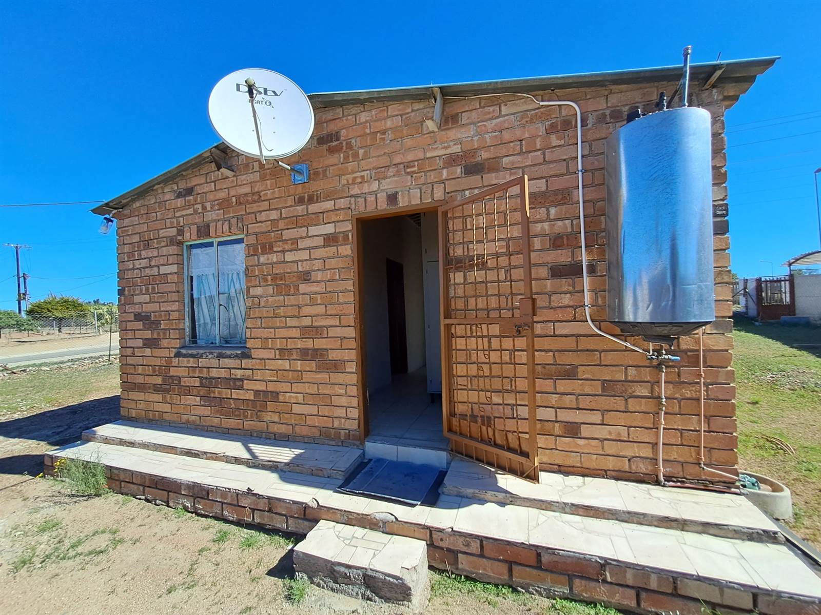 2 Bed House in Seshego photo number 1