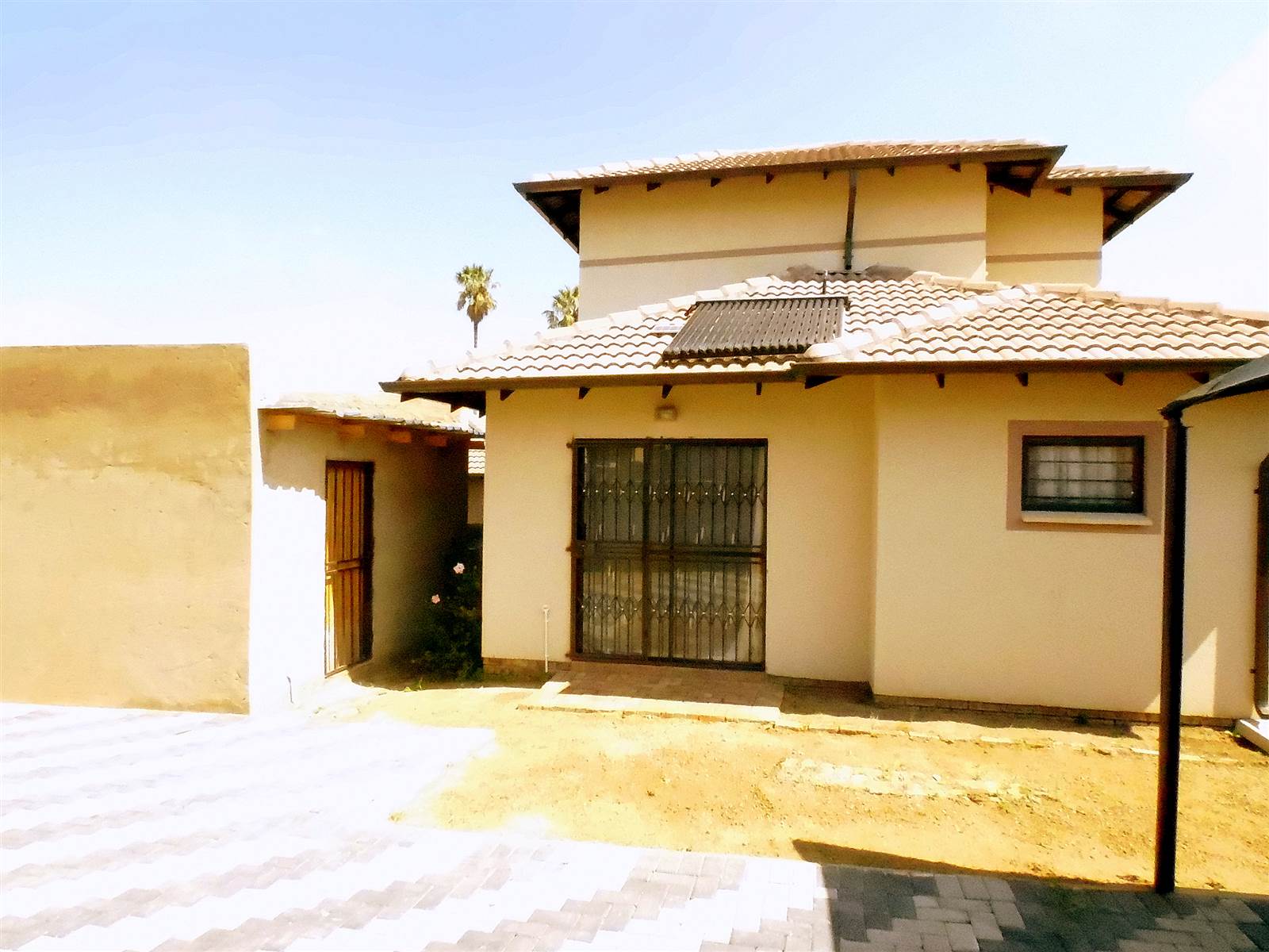 3 Bed House in Kya Sands photo number 3