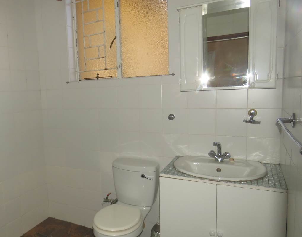 1 Bed Apartment in Fouriesburg photo number 11