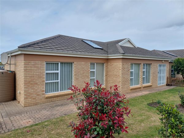 2 Bedroom House 2 Bedroom House