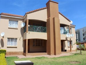 2 Bed Apartment in Garsfontein