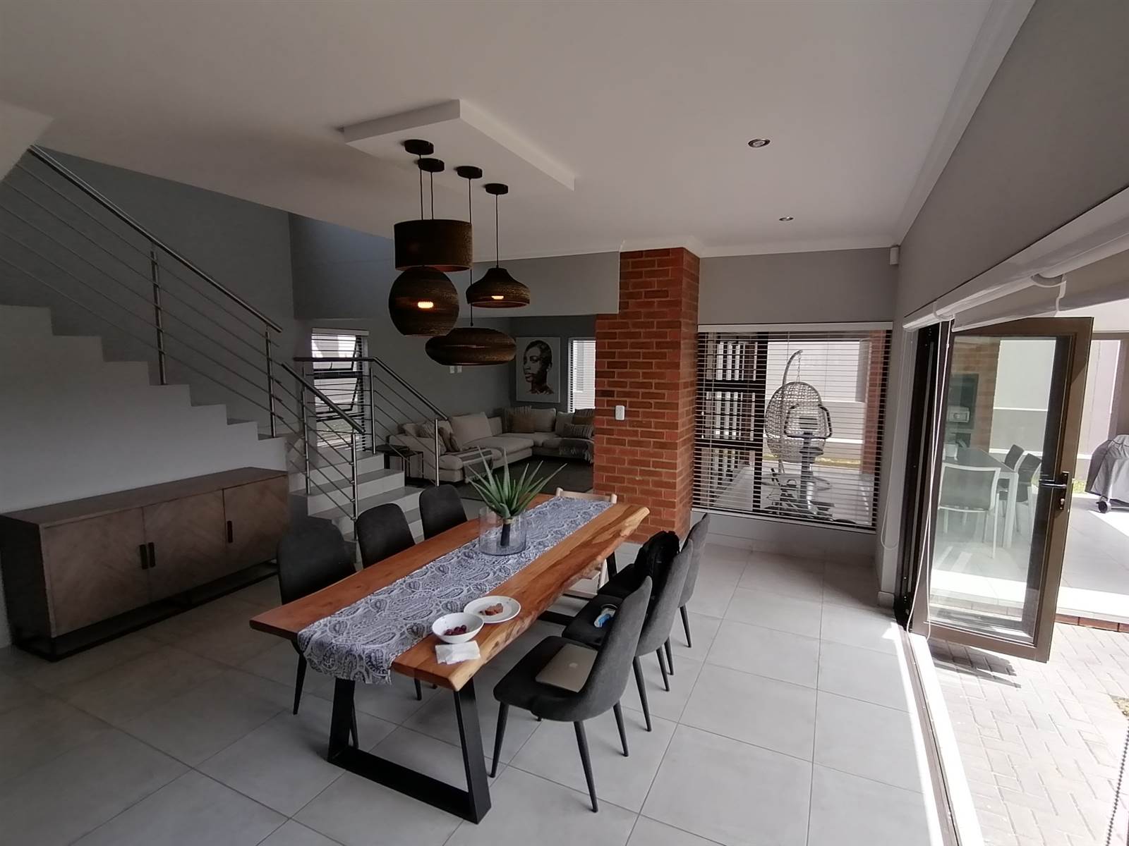 3 Bed House in Bryanston East photo number 9