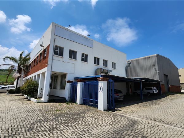 2550  m² Industrial space