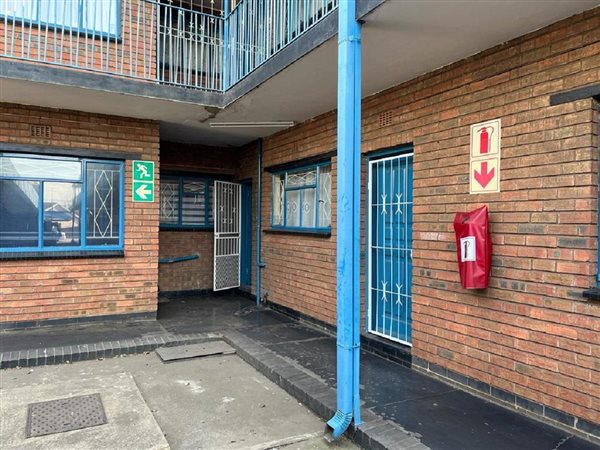 2 Bed Flat in Meyerton Central