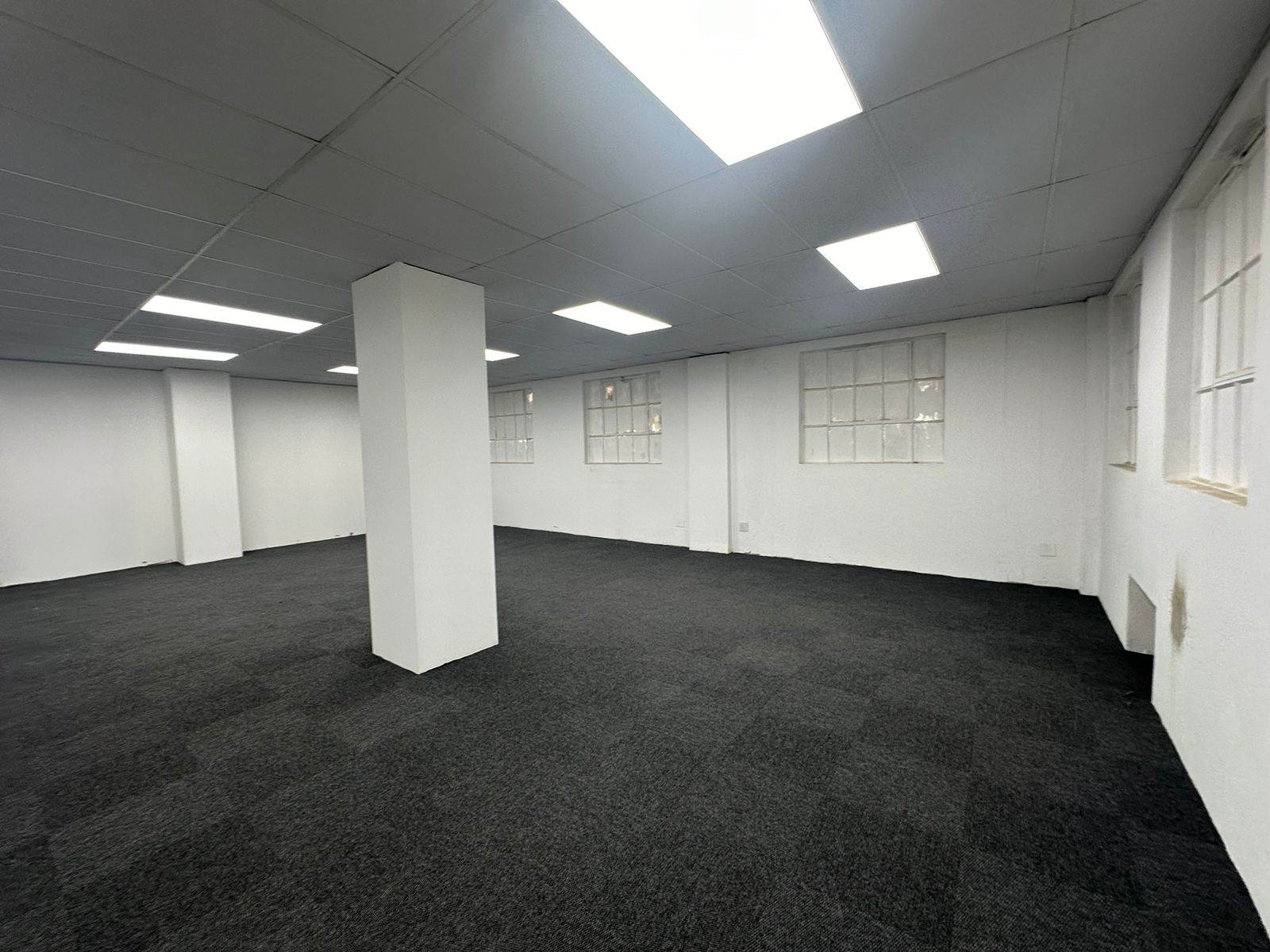 67  m² Commercial space in New Redruth photo number 5