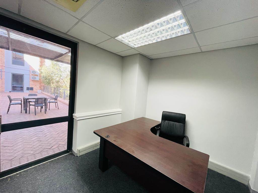 315  m² Commercial space in Sandown photo number 7