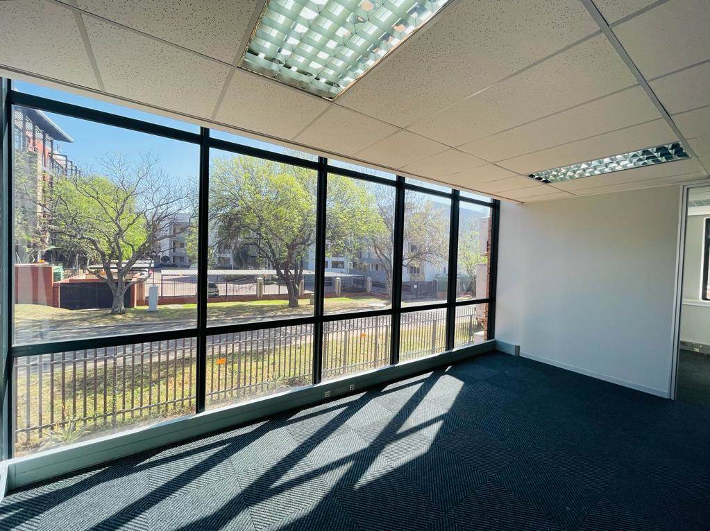 315  m² Commercial space in Sandown photo number 11