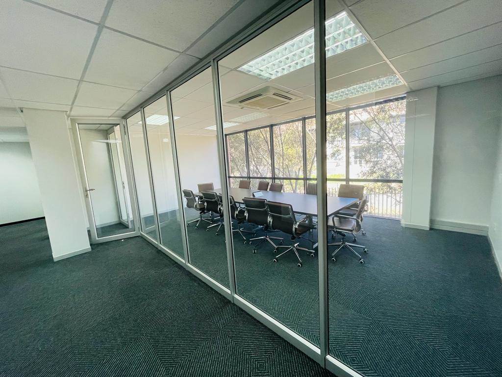 315  m² Commercial space in Sandown photo number 13