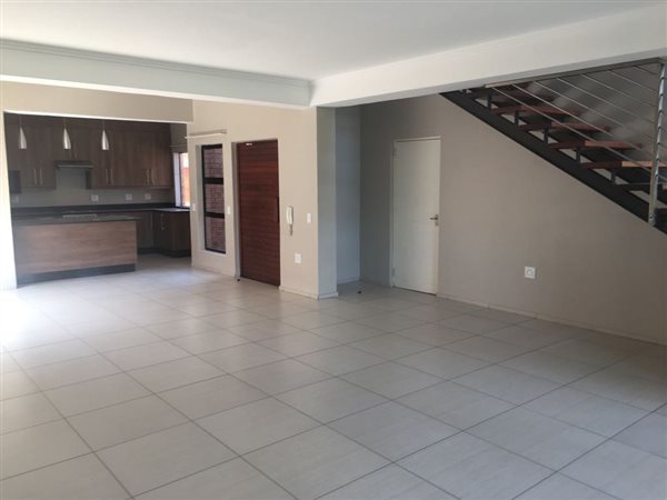 3 Bedroom Townhouse 3 Bedroom Townhouse