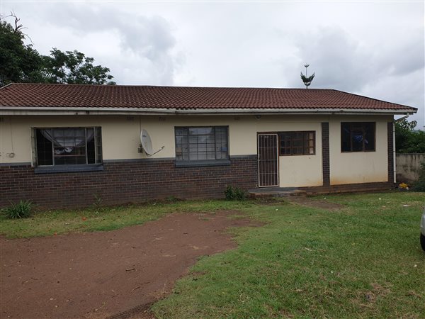 4102 m² Land available in Verulam