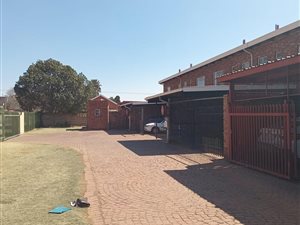 2 Bed Townhouse in East Lynne
