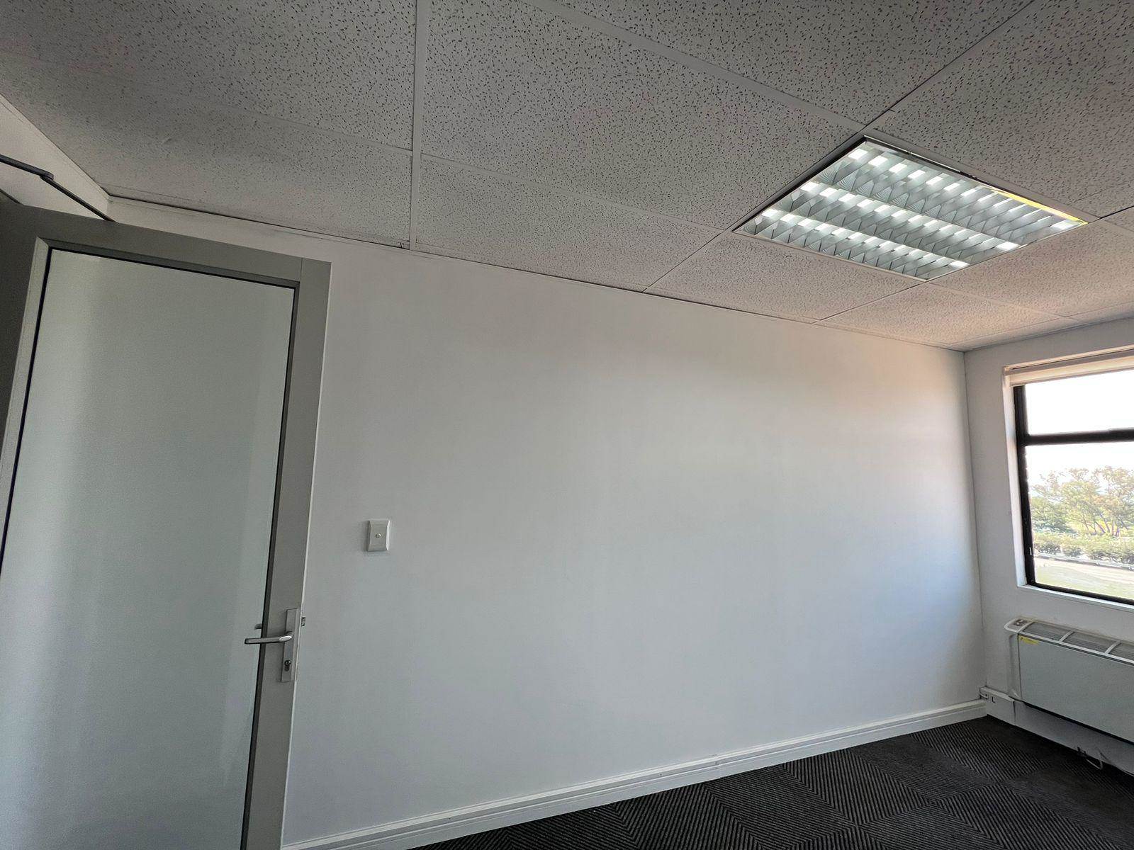 14  m² Commercial space in Woodmead photo number 13