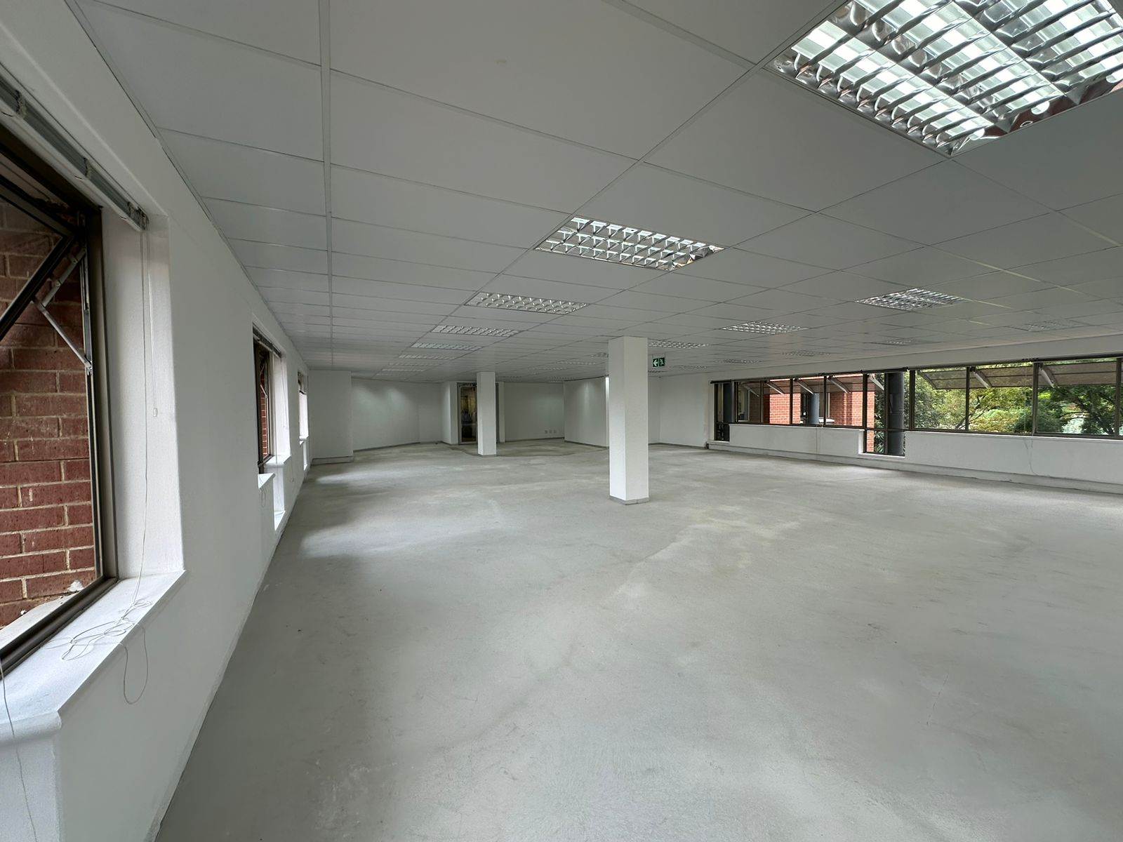 273  m² Commercial space in Woodmead photo number 14
