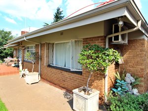 3 Bed House in Fishers Hill