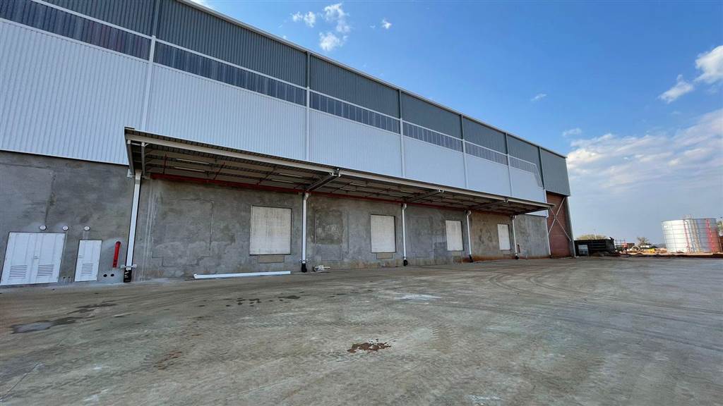 12626  m² Industrial space in Louwlardia photo number 9