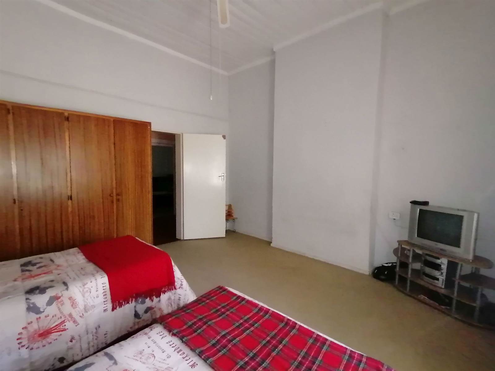 3 Bed House in Harrismith photo number 26