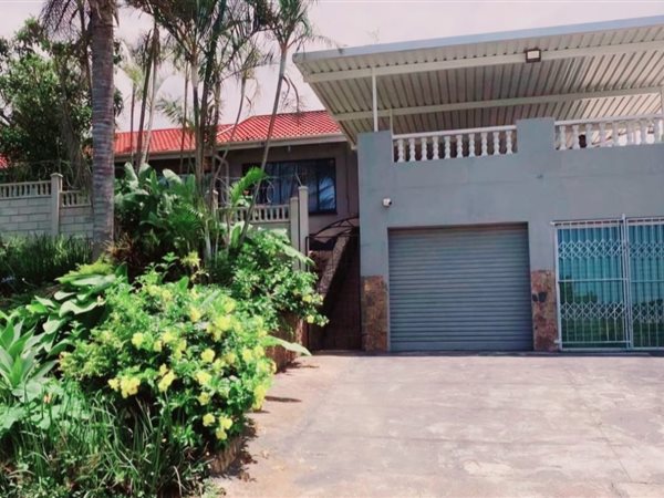 4 Bedroom House 4 Bedroom House