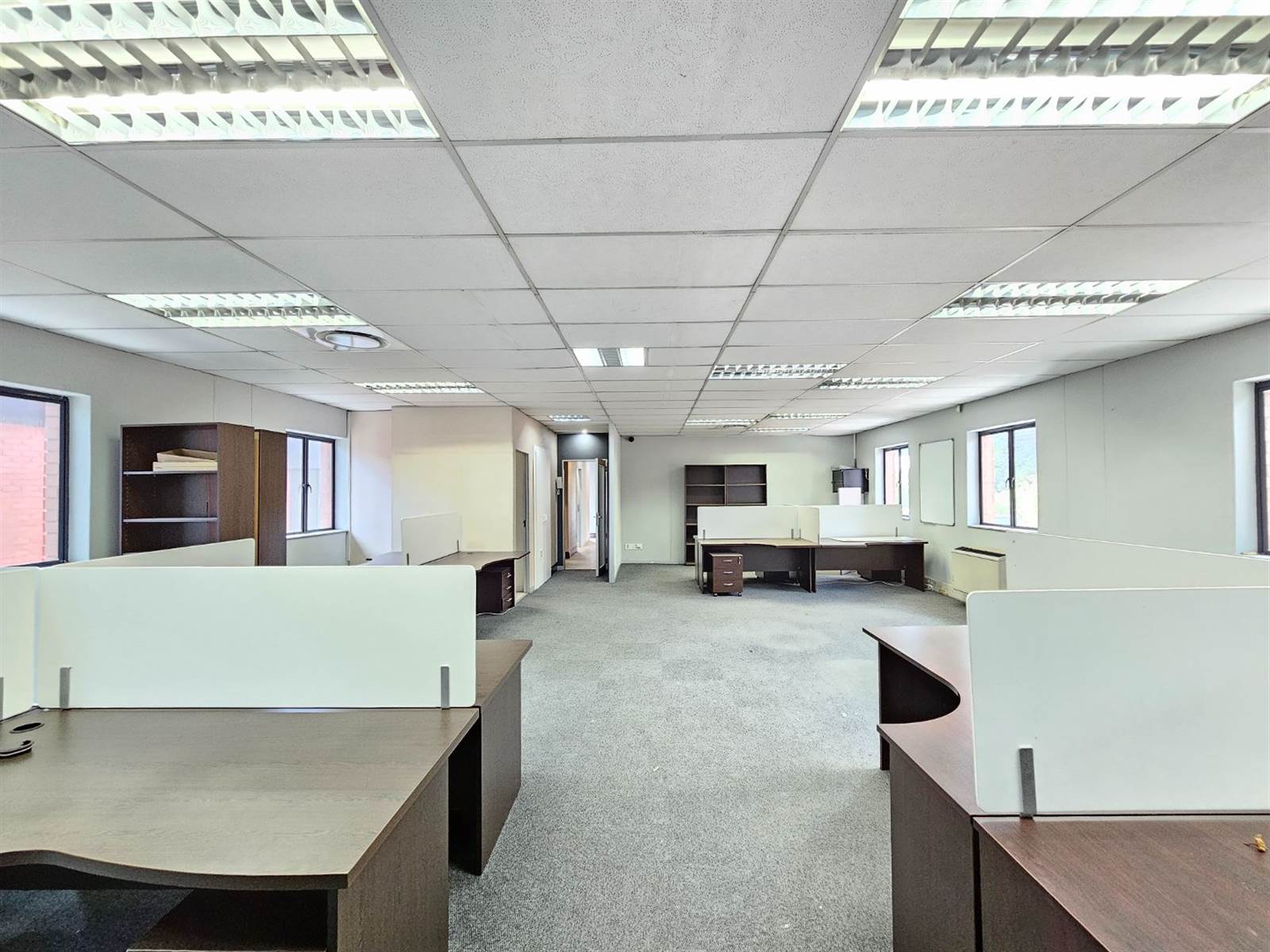 160  m² Office Space in Randpark Ridge photo number 14