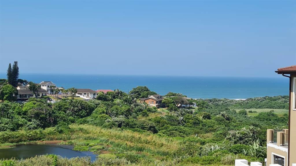 807 m² Land available in Oslo Beach photo number 1