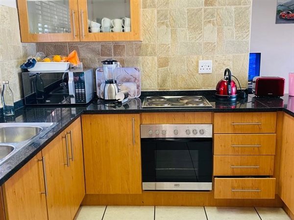 3 Bed Apartment in Waterkloof East