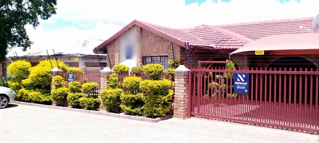 3 Bed House in Seshego photo number 18