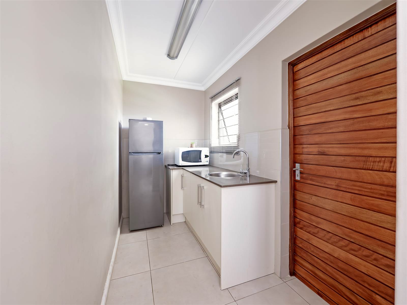 3 Bed Townhouse in Kyalami Hills photo number 8