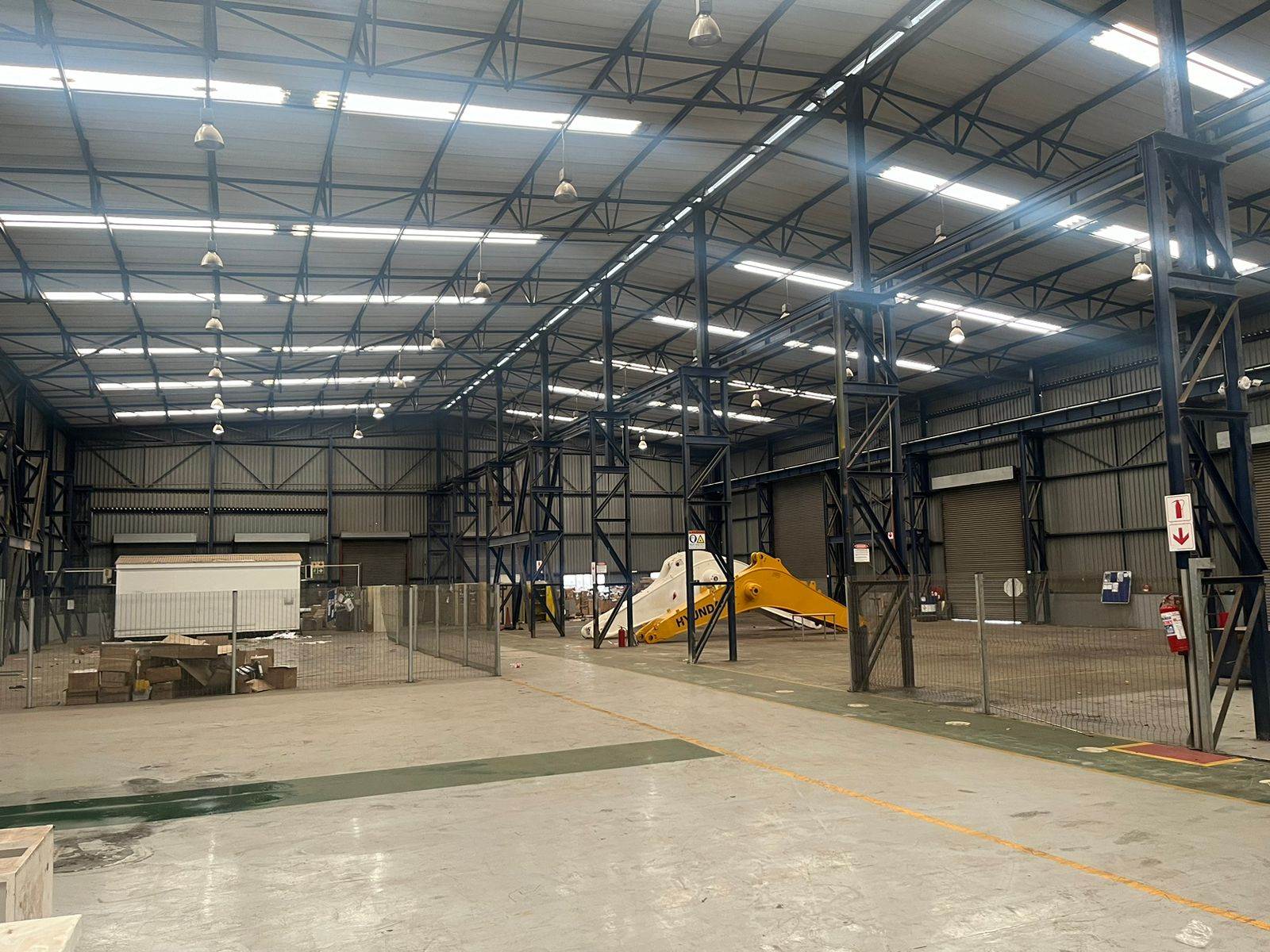 3565  m² Industrial space in Jet Park photo number 8