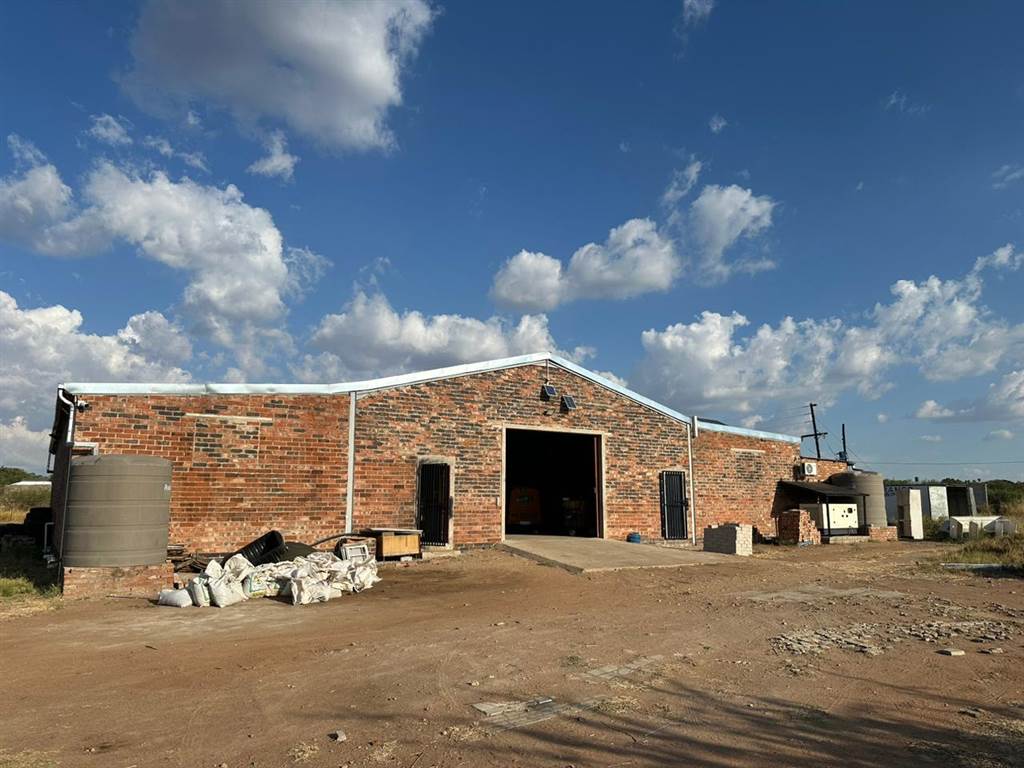 540  m² Industrial space in Tweefontein photo number 2