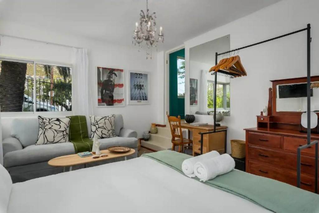 Studio apartment in Fresnaye photo number 4