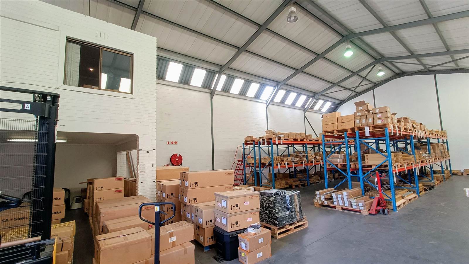 420  m² Industrial space in Killarney Gardens photo number 5