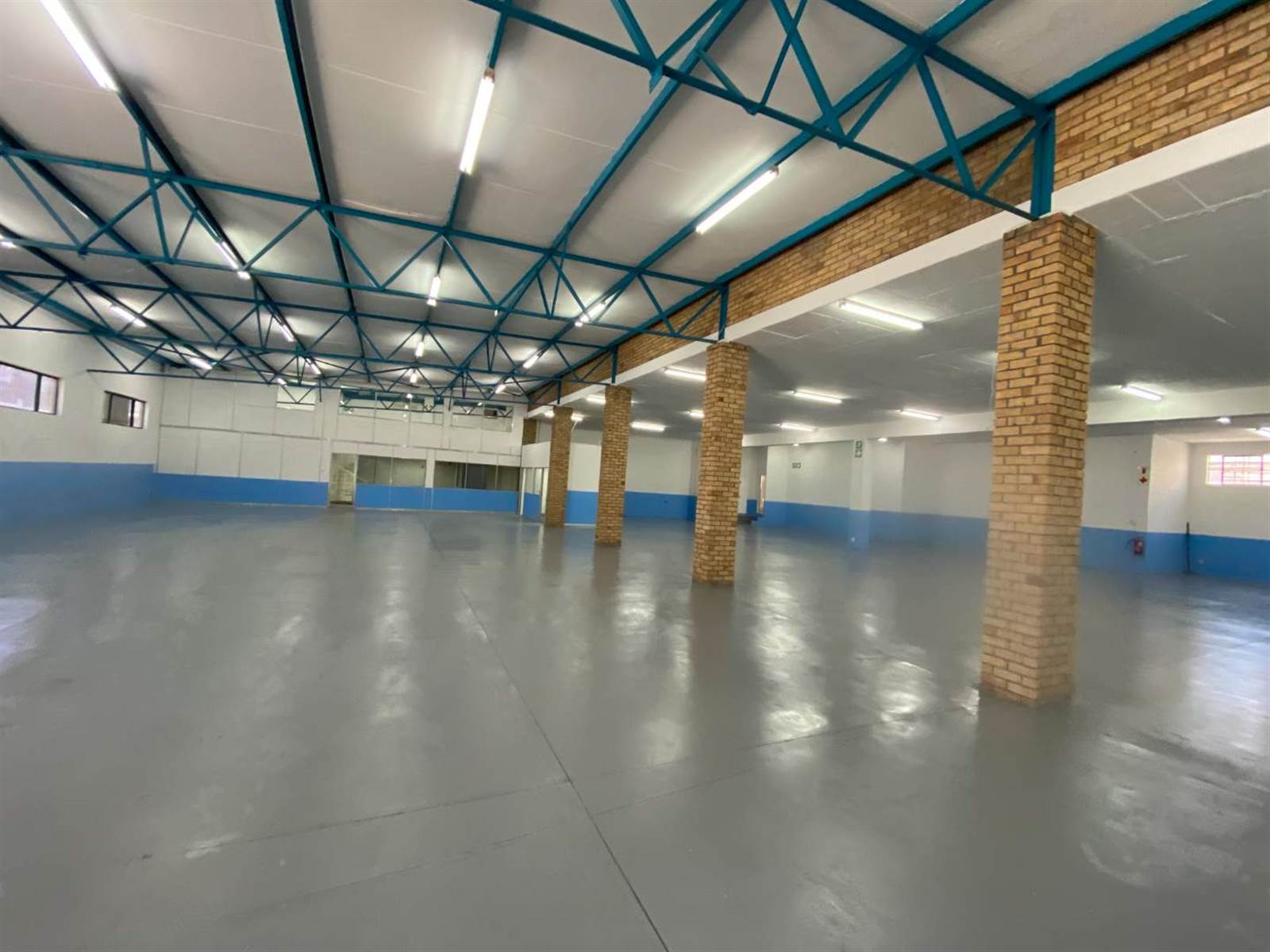 1500  m² Industrial space in Woodstock photo number 16