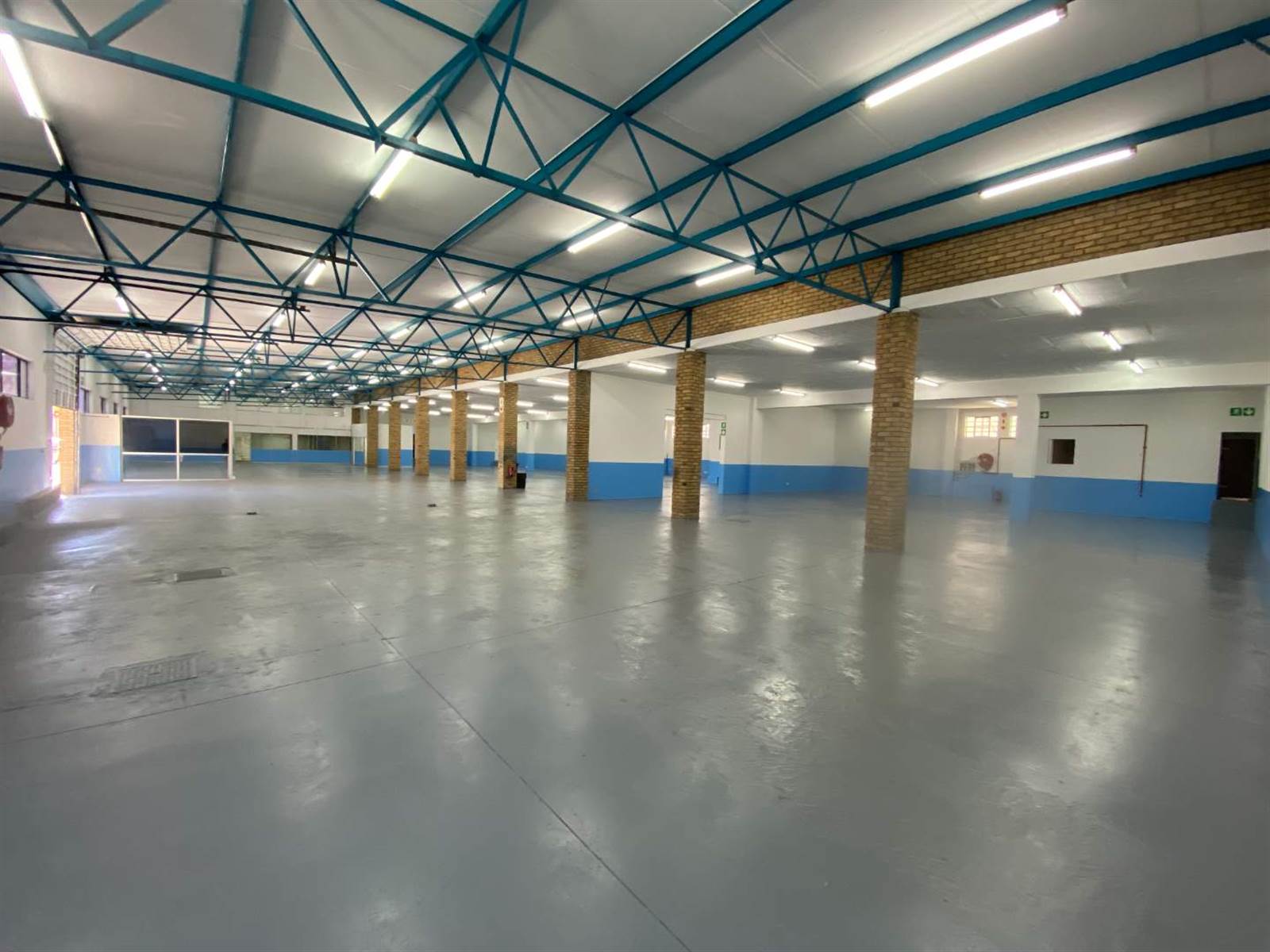 1500  m² Industrial space in Woodstock photo number 15