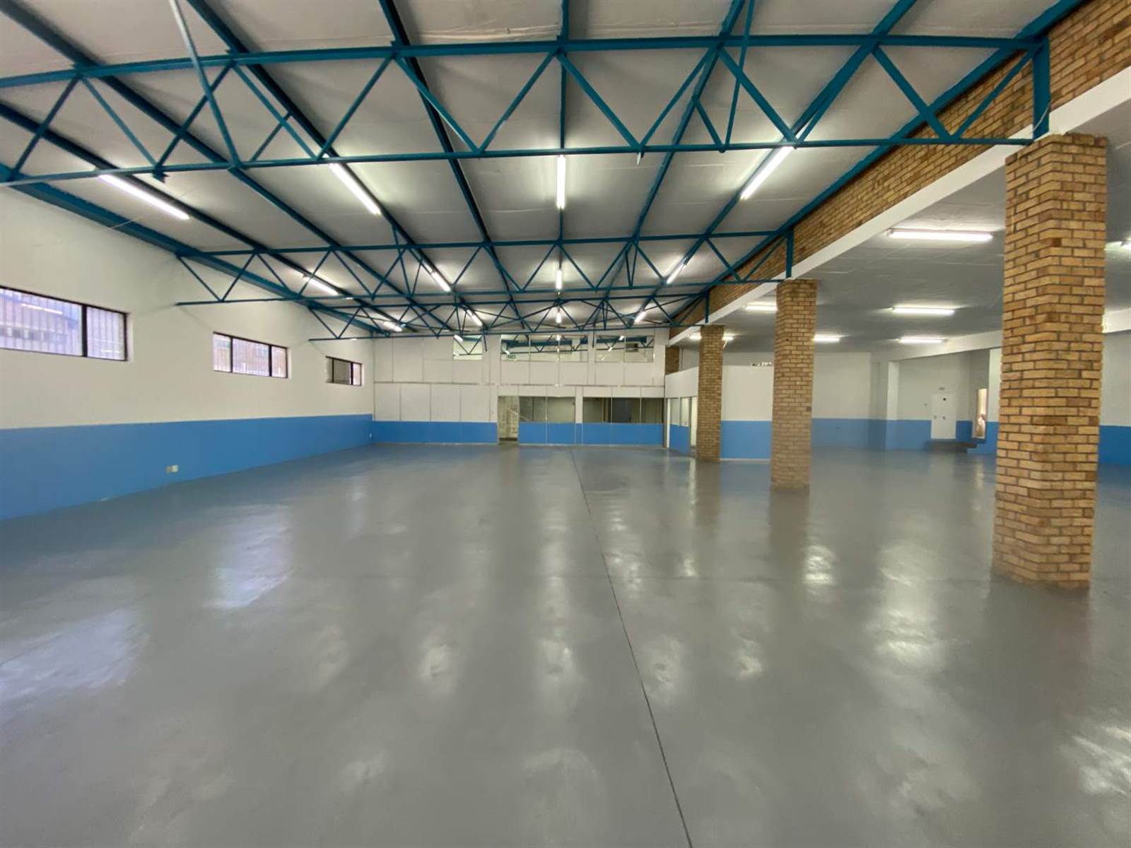 1500  m² Industrial space in Woodstock photo number 17