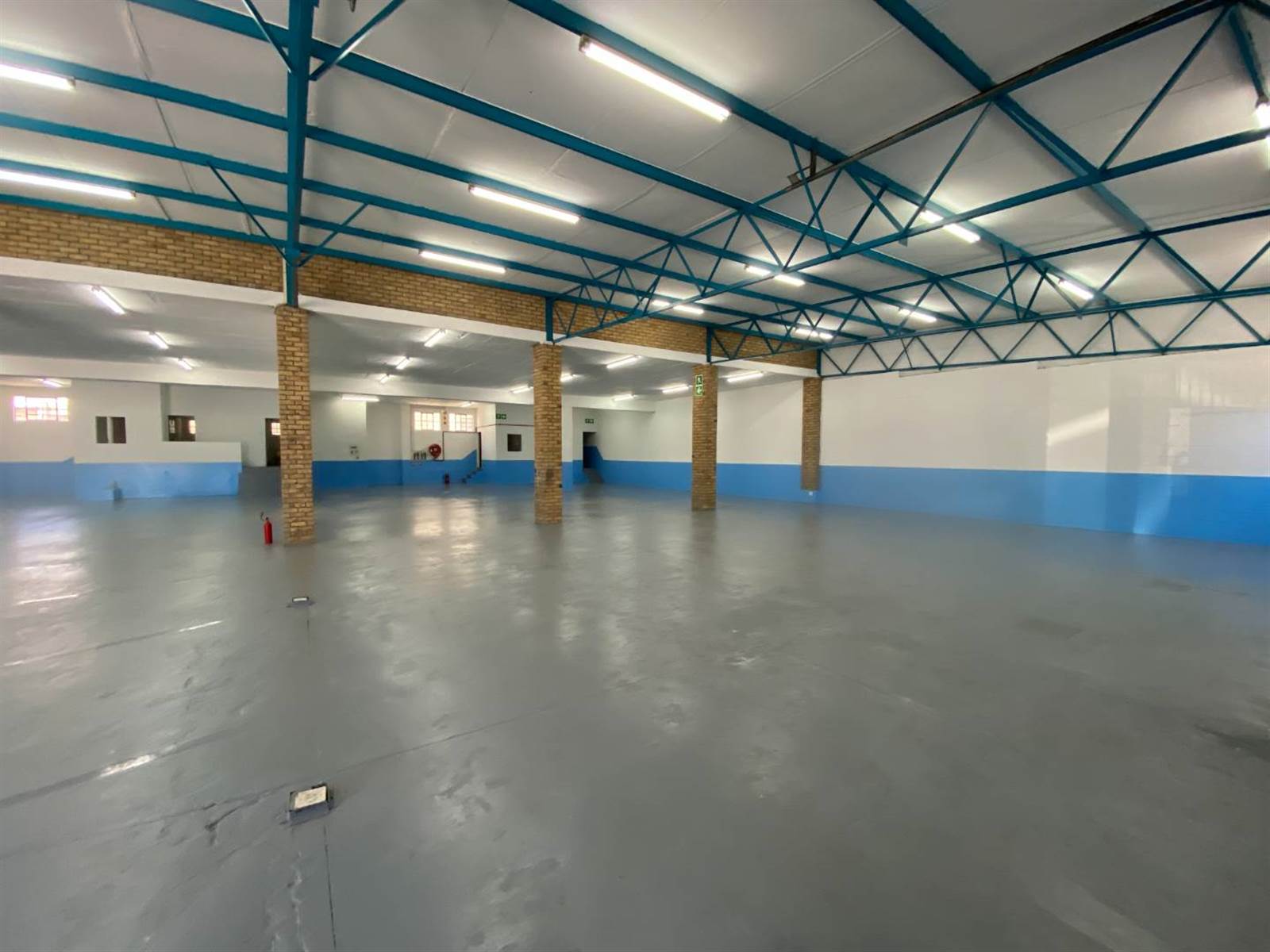 1500  m² Industrial space in Woodstock photo number 13
