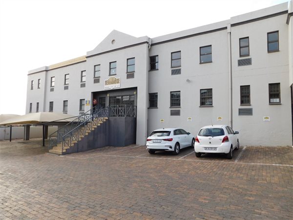 350  m² Commercial space in Ferndale
