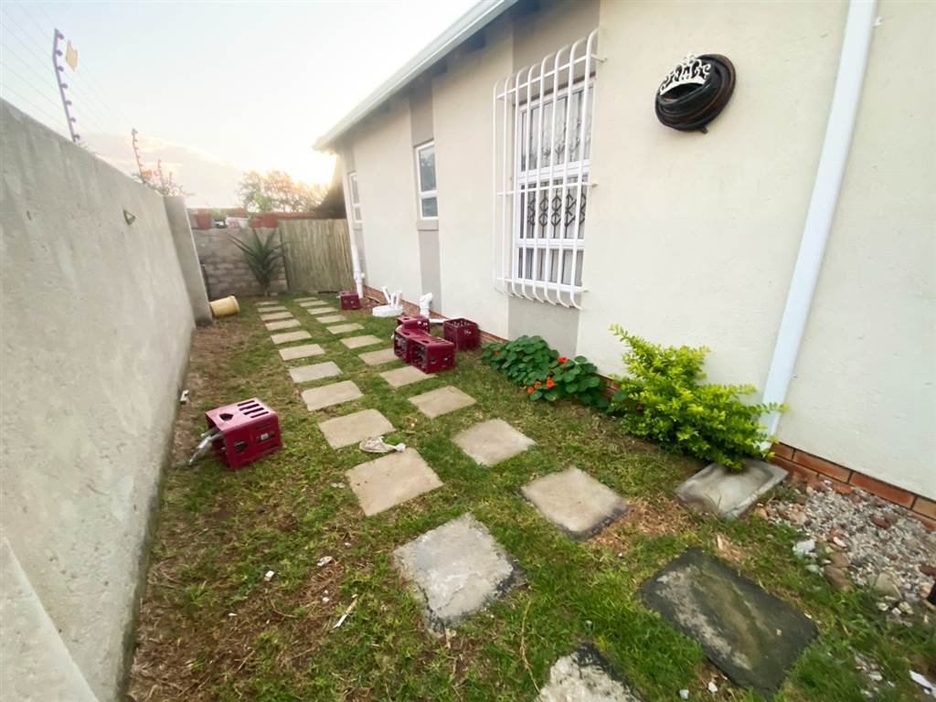 3 Bedroom House 3 Bedroom House