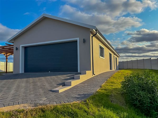3 Bedroom House 3 Bedroom House