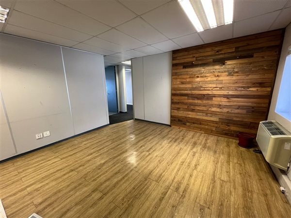 170.5 m² Commercial space 170.5 m² Commercial space