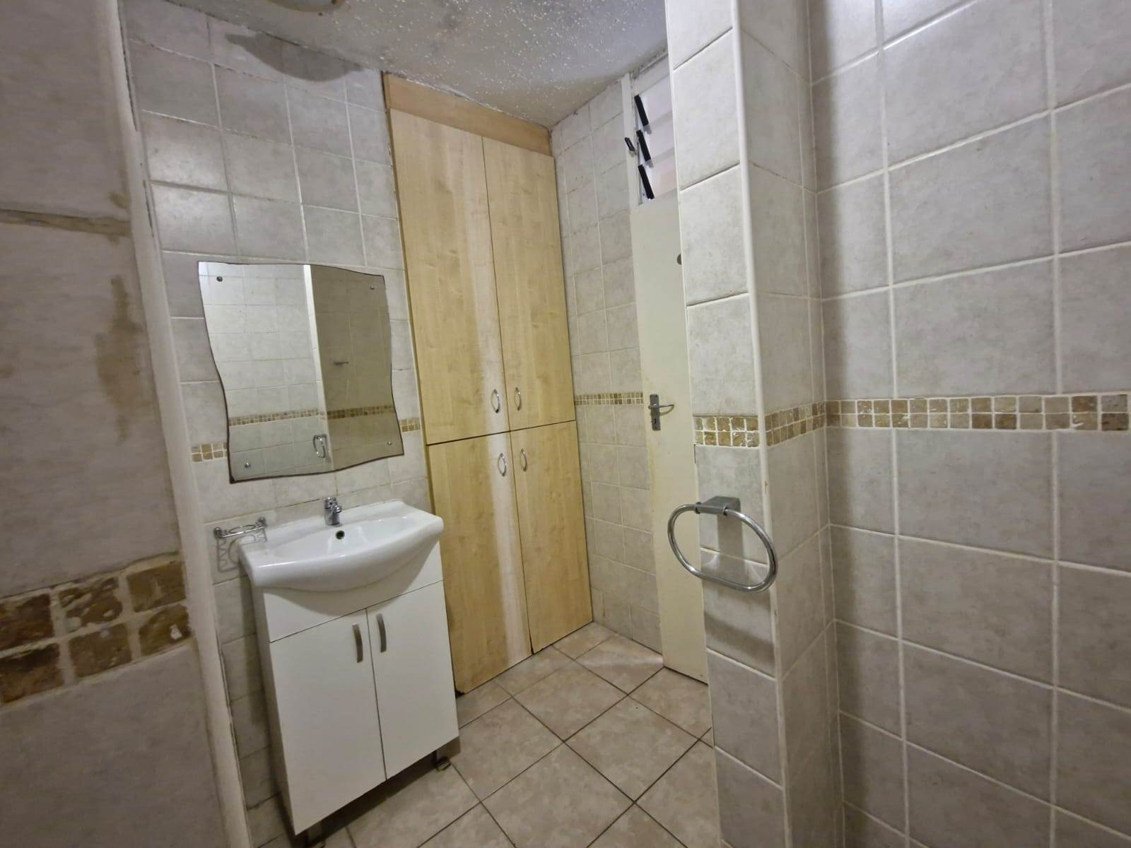 2 Bed Flat in Musgrave photo number 17