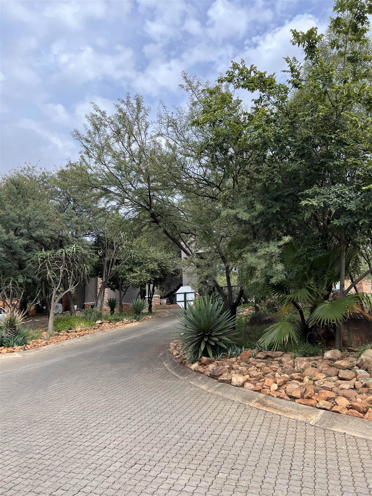 960 m² Land available in Buffelspoort photo number 8