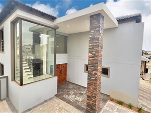4 Bed House in Century Manor Estate
