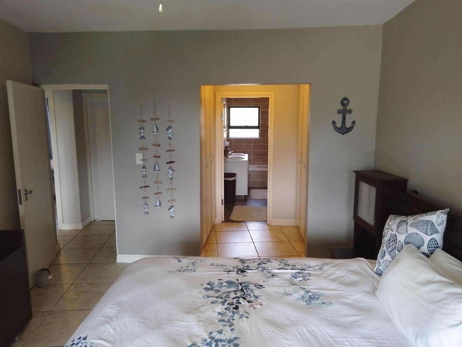 3 Bed Apartment in Ramsgate photo number 17