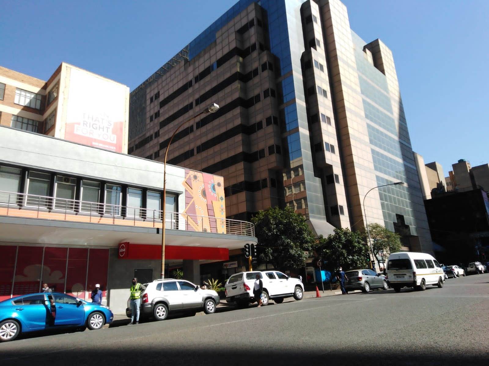 Studio Apartment in Johannesburg Central photo number 13