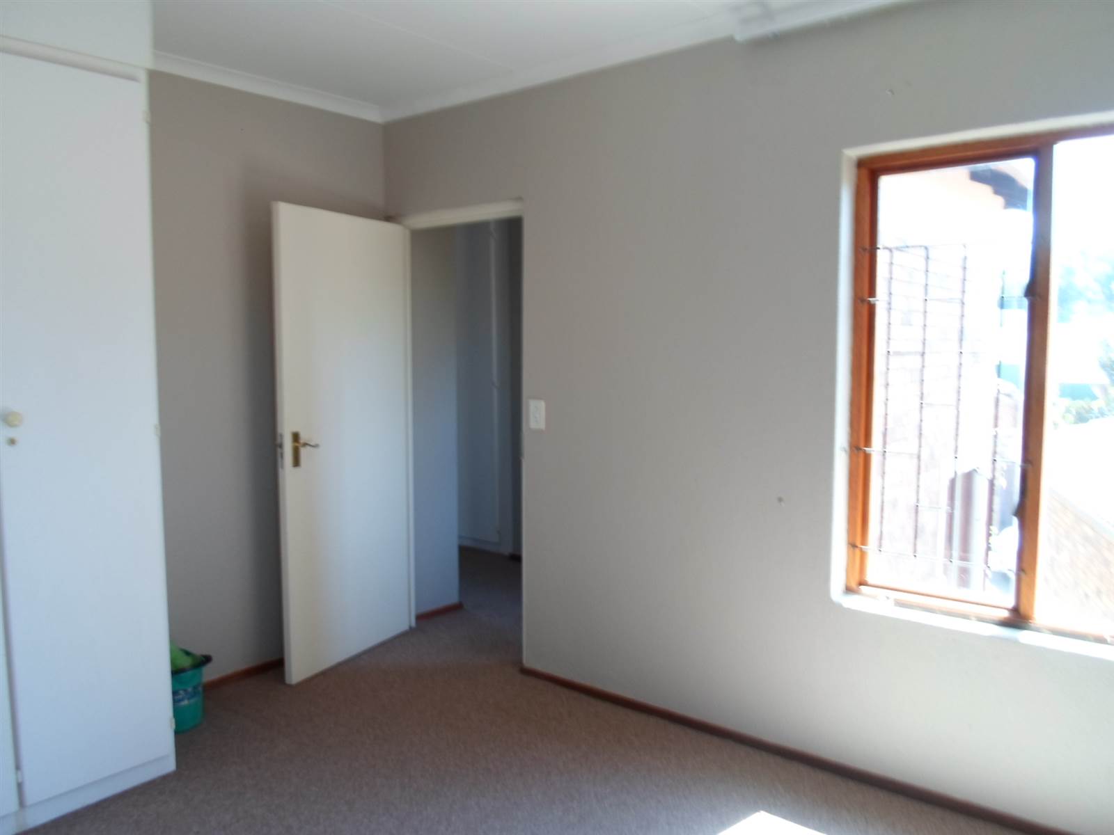3 Bed Townhouse in Centurion Golf Estate photo number 13