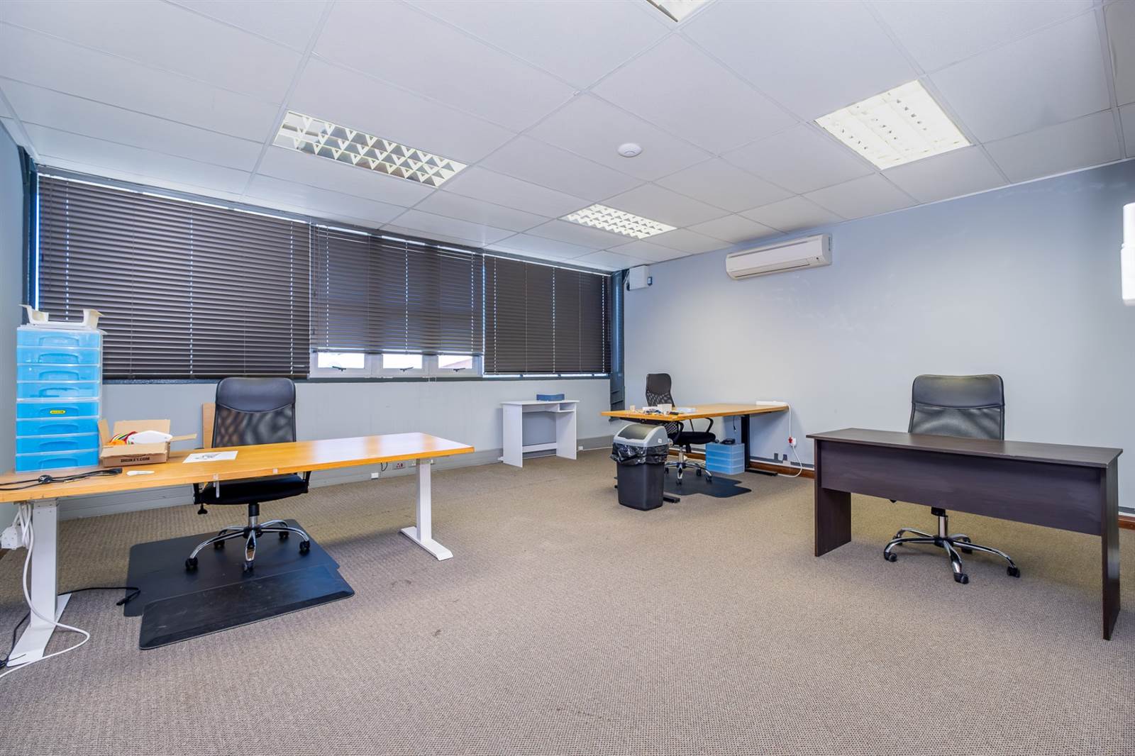 247  m² Office Space in Stellenbosch Central photo number 4